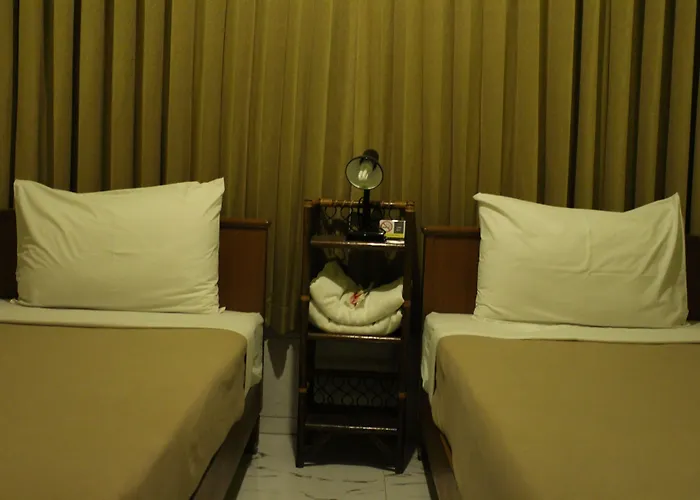 Samsen Sam Place 홈스테이 방콕