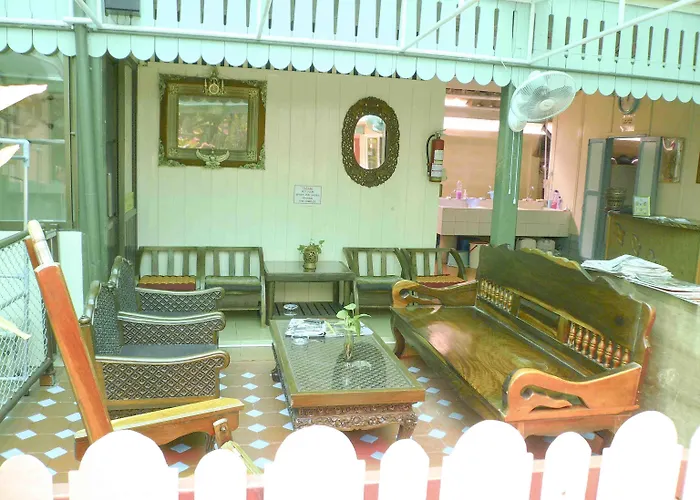 홈스테이 Samsen Sam Place *