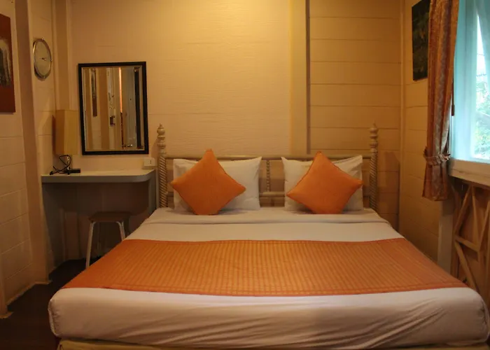 홈스테이 Samsen Sam Place *