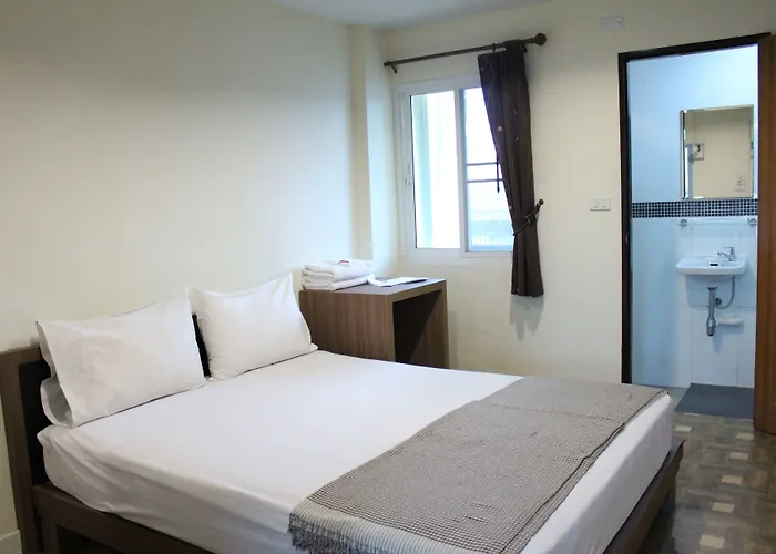 홈스테이 Samsen Sam Place *